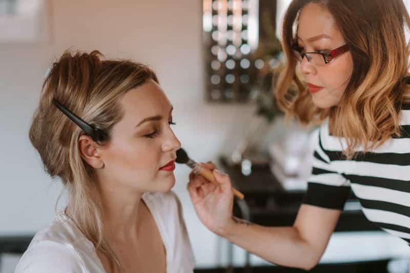 Điều Kiện Du Học Úc Ngành Makeup Là Gì?